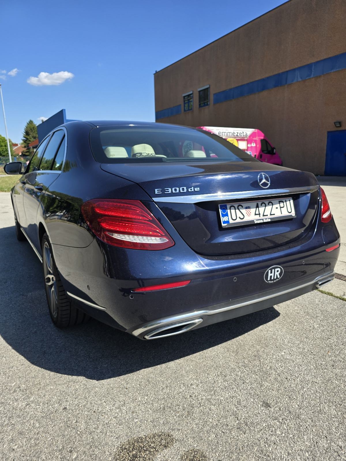 Mercedes-Benz E-klasa 300de automatik, fotografija 5