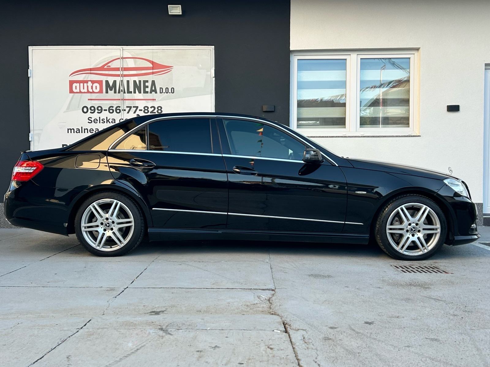 Mercedes-Benz E-klasa 350 CDI 4MATIC automatik 2012G.//AMG PAKET// TOP, fotografija 10