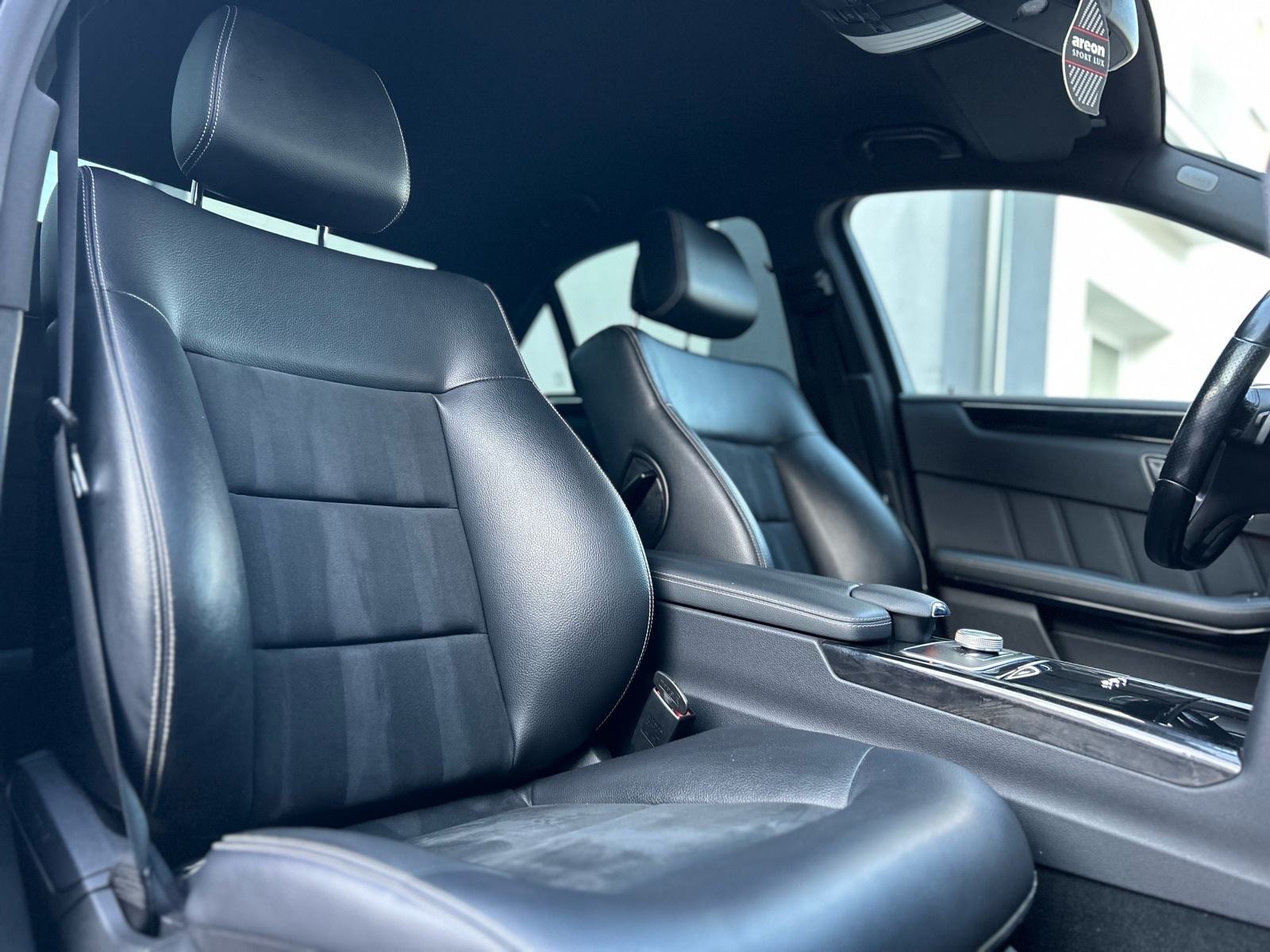 Mercedes-Benz E-klasa 350 CDI 4MATIC automatik 2012G.//AMG PAKET// TOP, fotografija 20