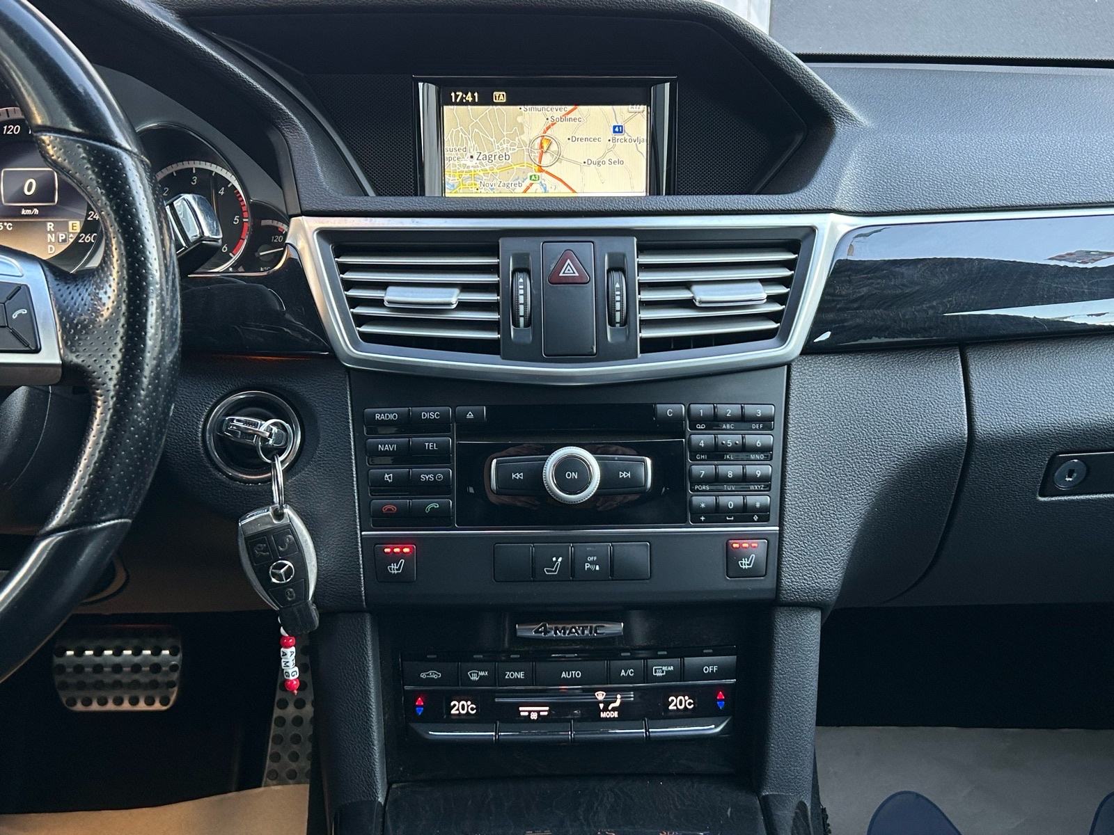 Mercedes-Benz E-klasa 350 CDI 4MATIC automatik 2012G.//AMG PAKET// TOP, fotografija 16