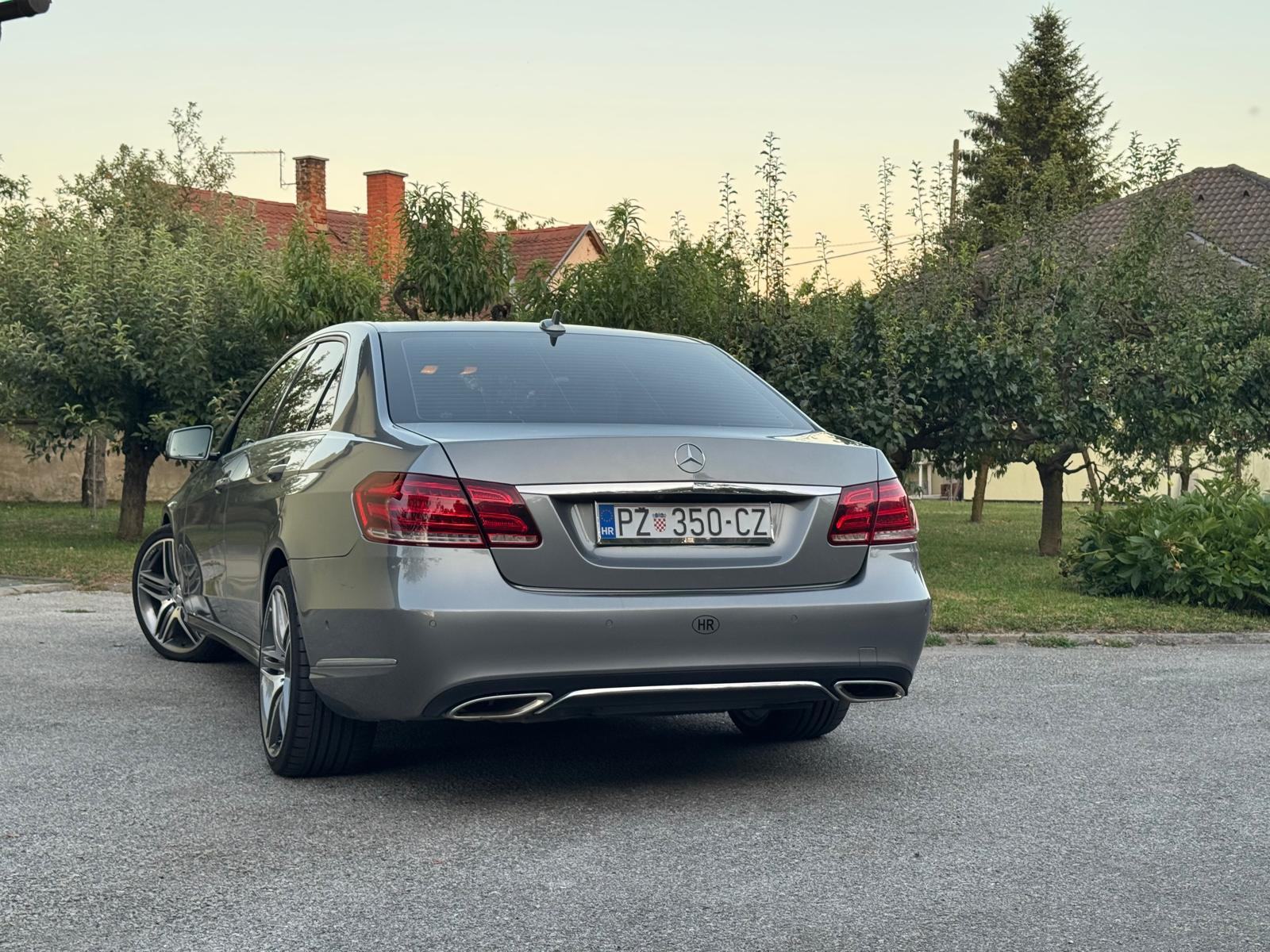 Mercedes-Benz E-klasa 350 CDI automatik, AMG paket, pogled izvana - slika 2