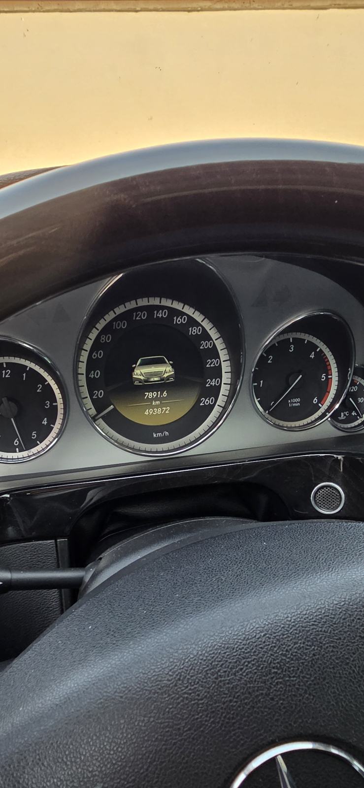 Mercedes-Benz E-klasa 350 CDI, fotografija 2