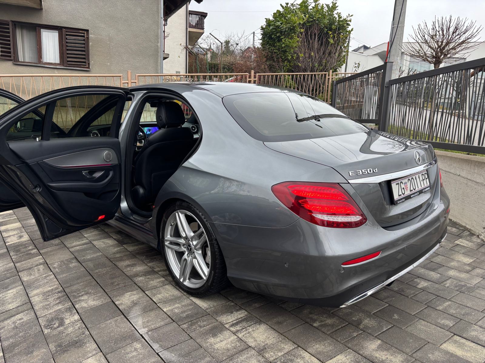 Mercedes-Benz E-klasa 350d AMG, fotografija 2
