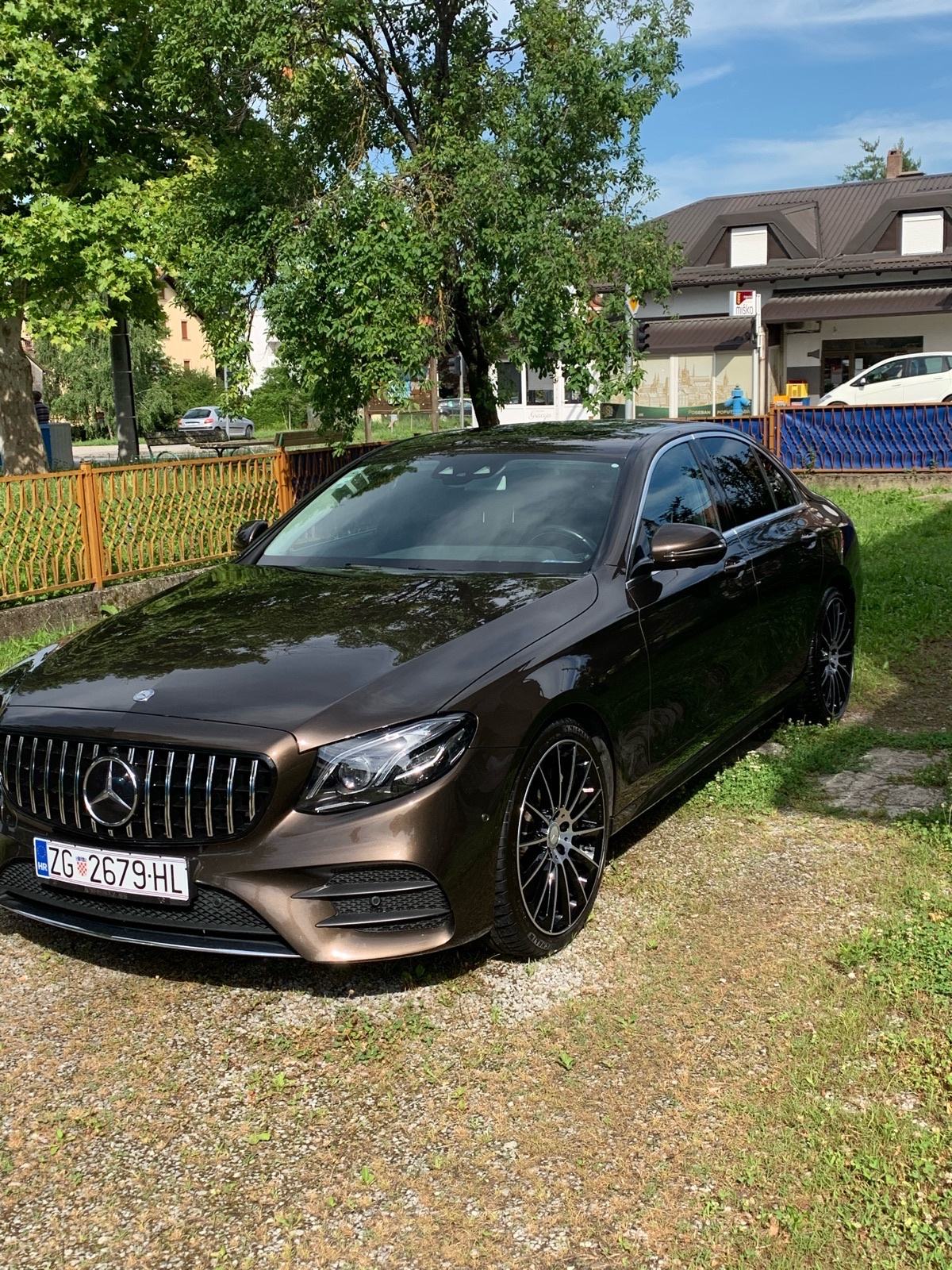 Mercedes-Benz E-klasa 350 d automatik, fotografija 9