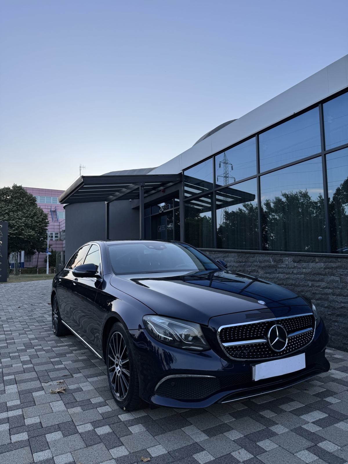 Mercedes-Benz E 350d - AUTOMATIK - AVANTGARDE FULL OPREMA - PRILIIKA !, fotografija 2