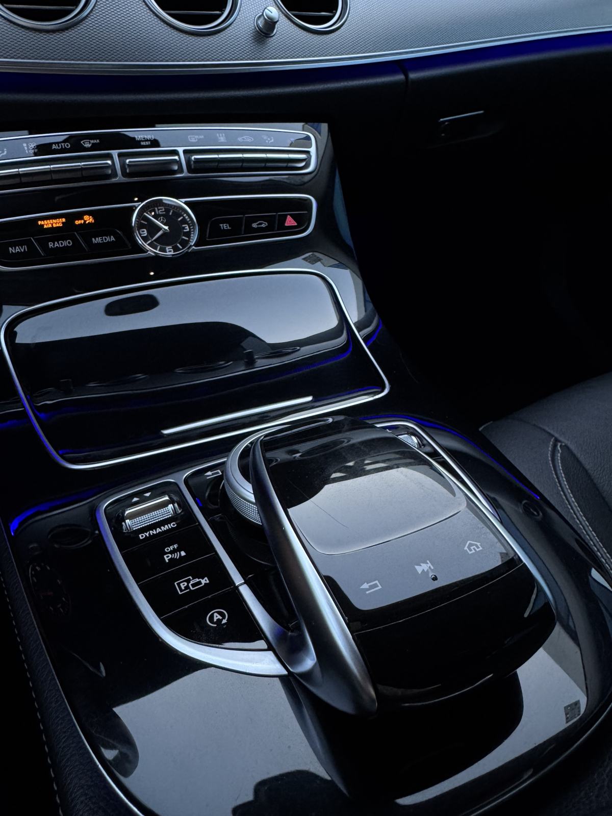 Mercedes-Benz E 350d - AUTOMATIK - AVANTGARDE FULL OPREMA - PRILIIKA !, fotografija 19