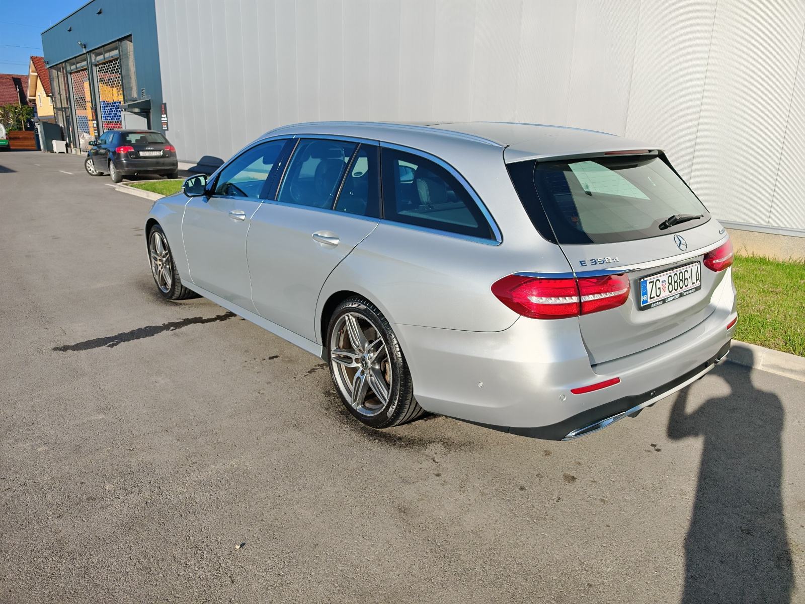 Mercedes-Benz E350d AMG W213 4MATIC – FULL OPREMA, fotografija 11