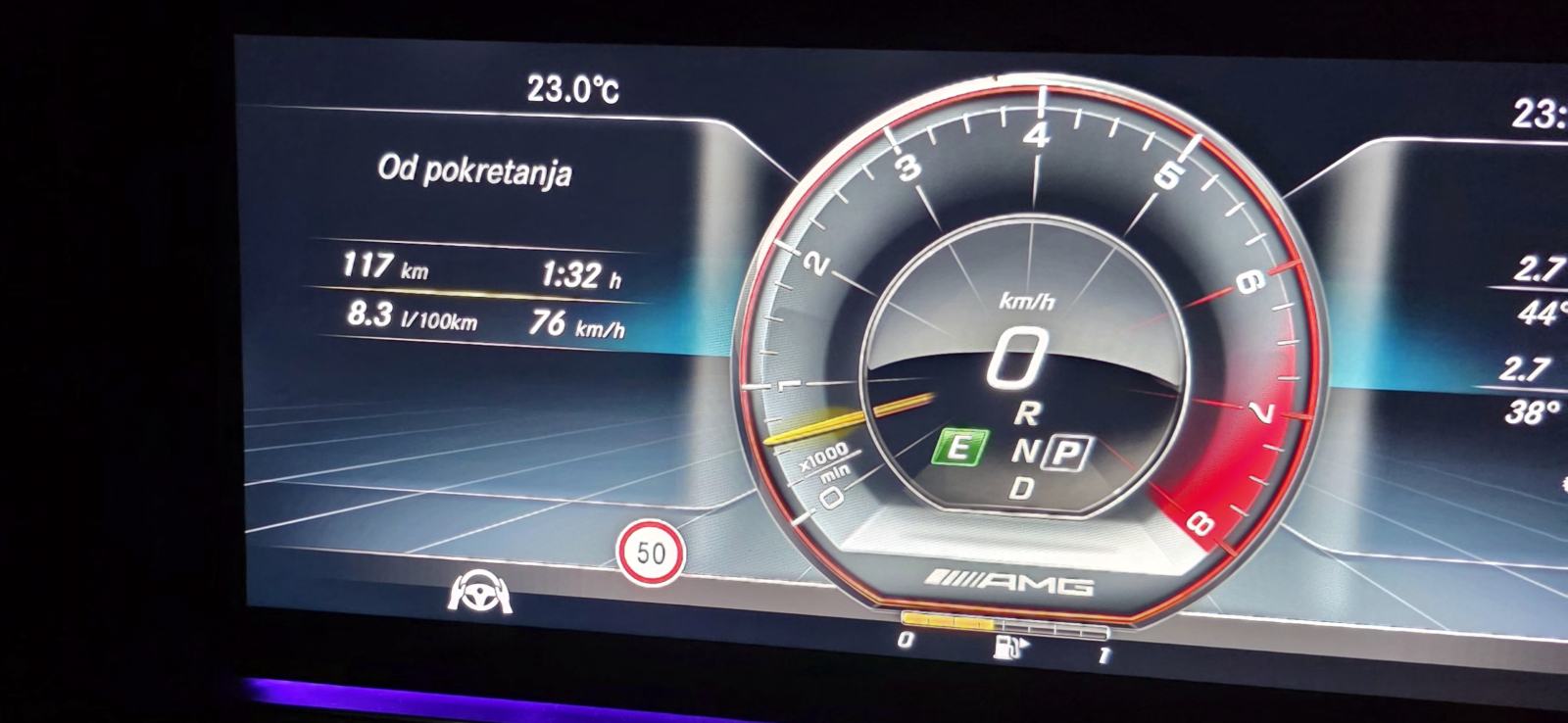 E400 4MATIC V6 | 420 KS | BURMESTER | MULTIBEAM | PANO | 360° | AMG, fotografija 15