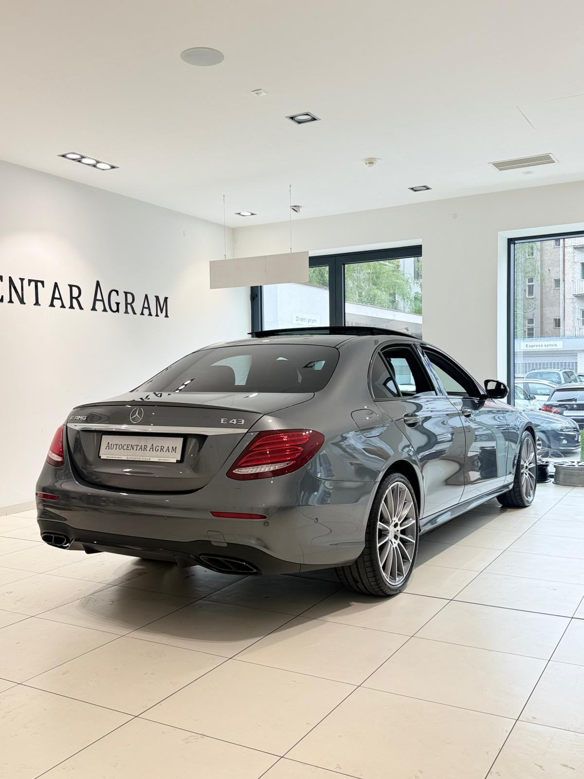 Mercedes-Benz E-klasa 43 AMG 4MATIC, fotografija 5