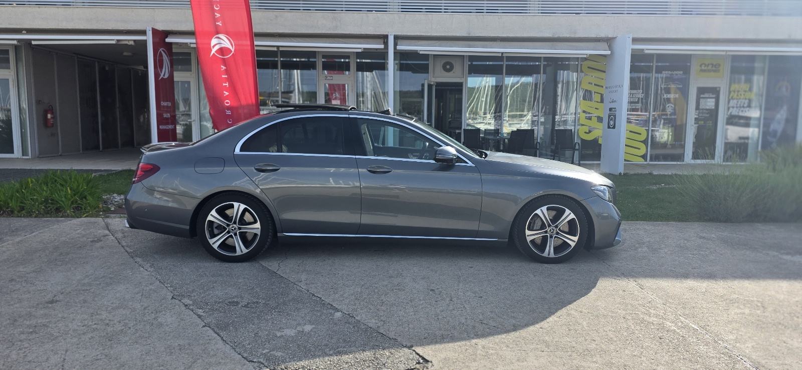 Mercedes-Benz E-klasa 450 automatik, fotografija 5