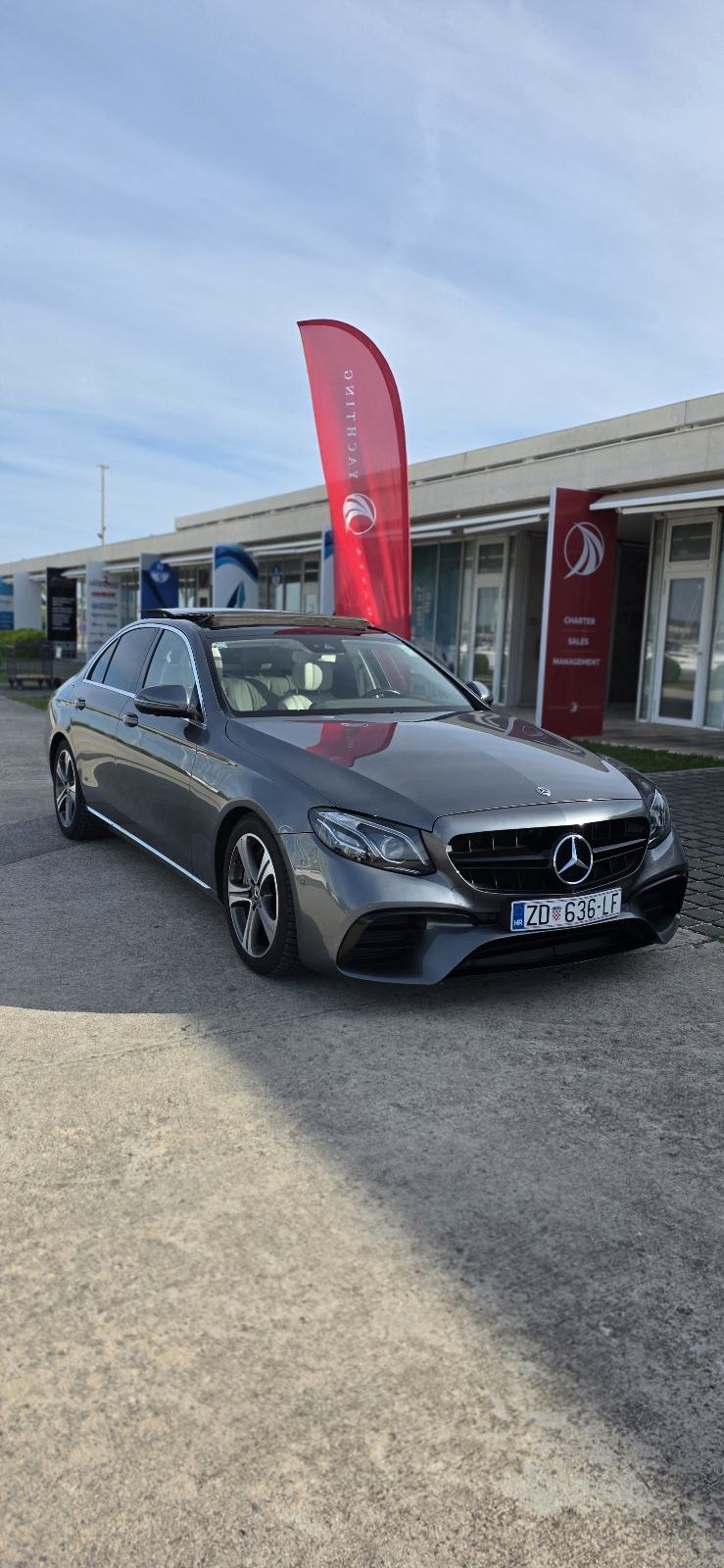 Mercedes-Benz E-klasa 450 automatik, fotografija 4
