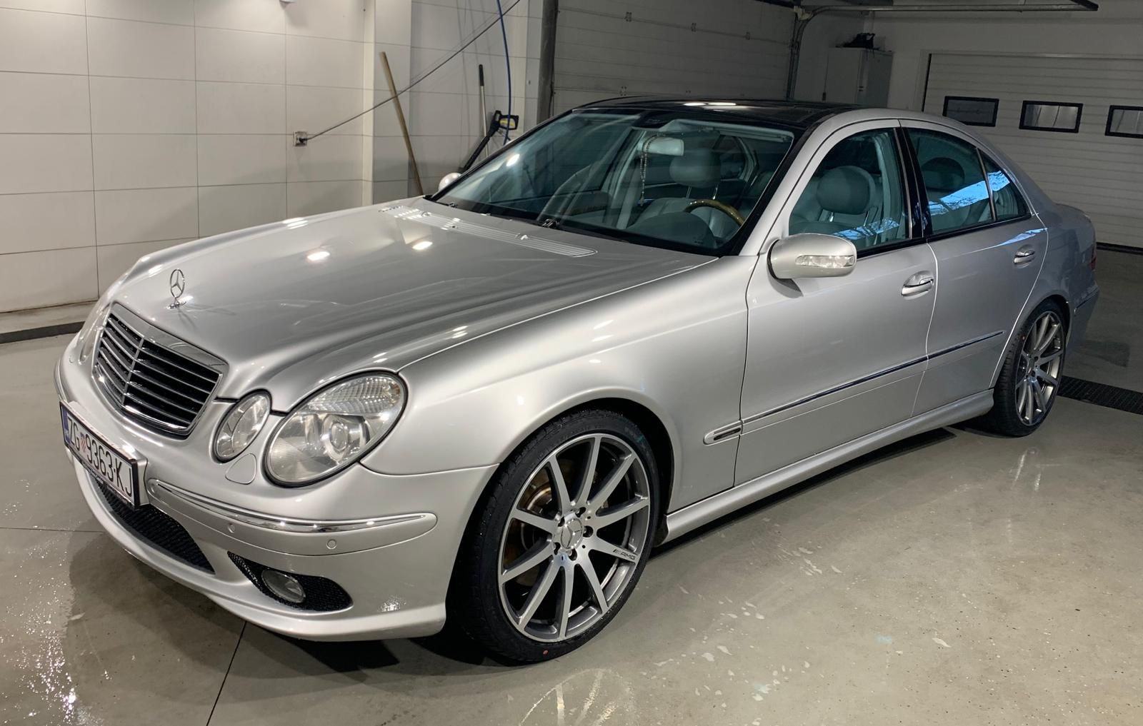 Mercedes-Benz E-klasa 500, fotografija 1