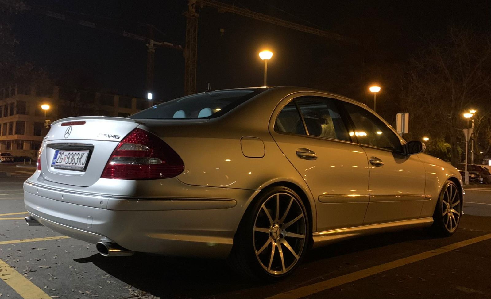 Mercedes-Benz E-klasa 500, fotografija 16