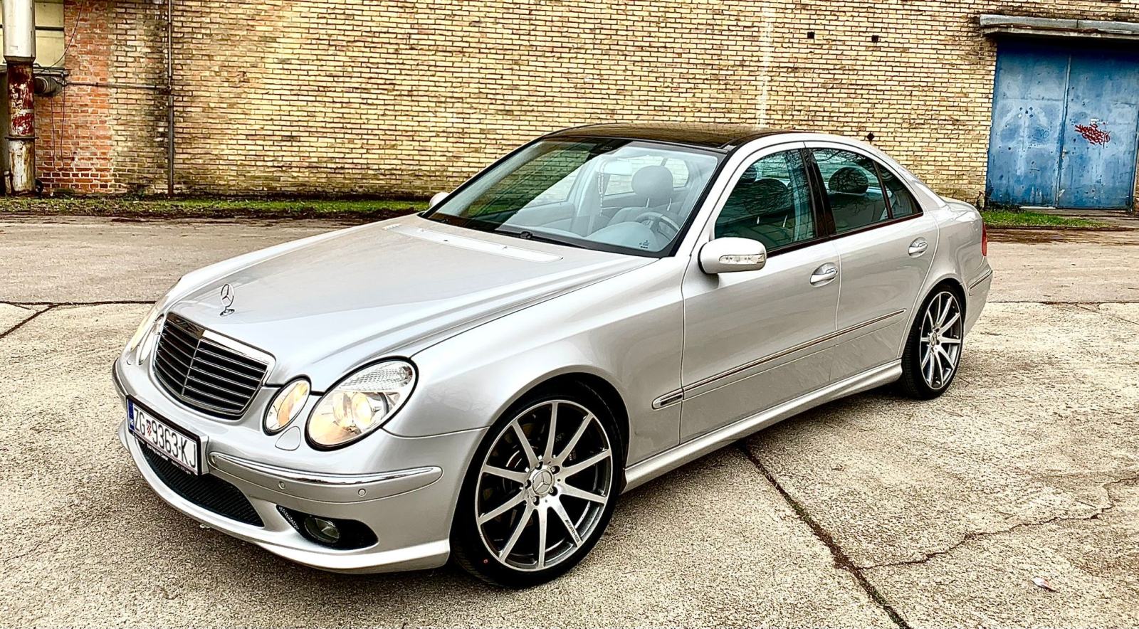 Mercedes-Benz E-klasa 500, fotografija 4