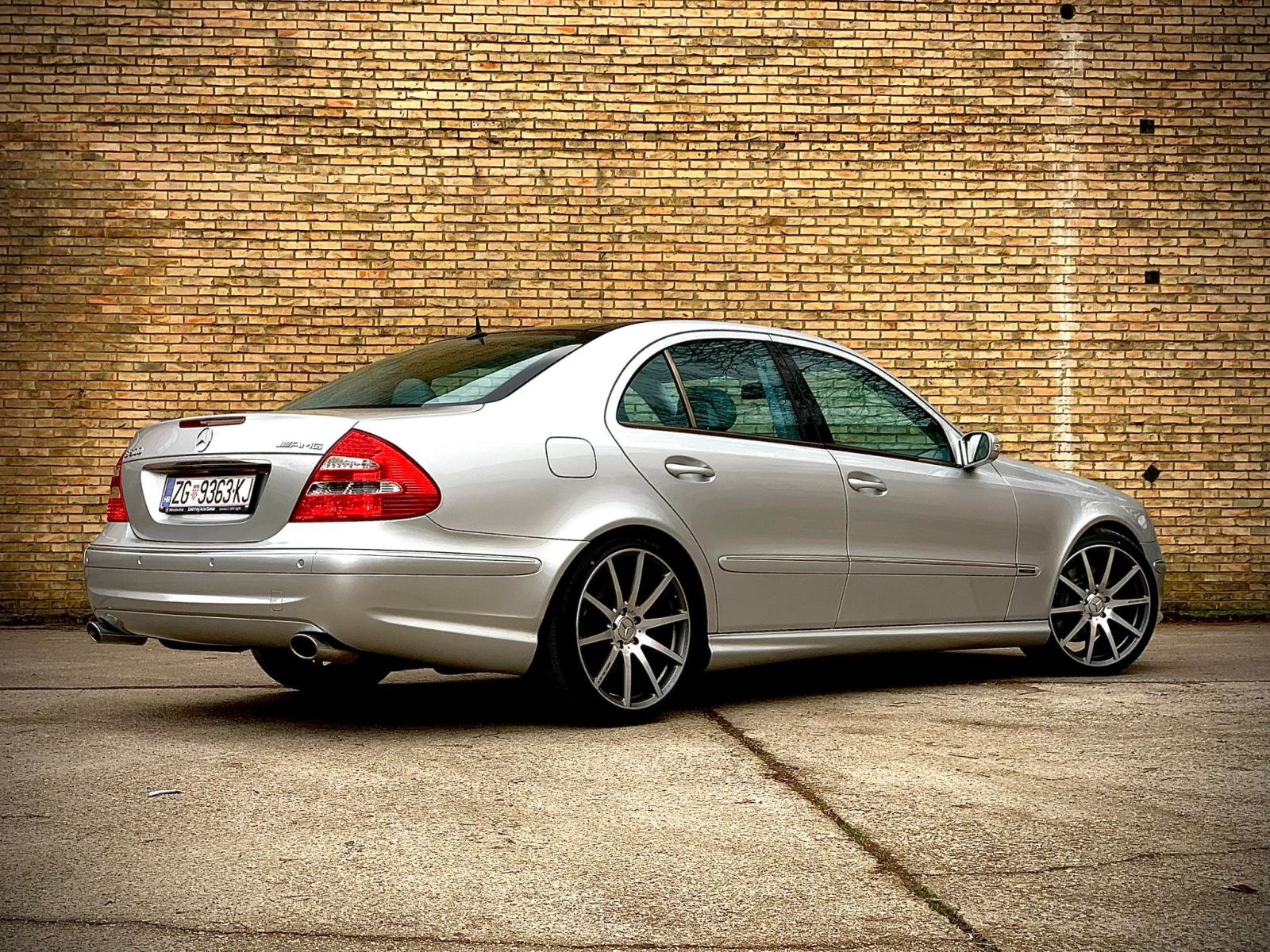 Mercedes-Benz E-klasa 500, fotografija 10