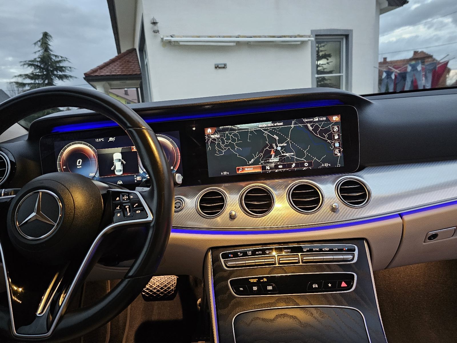 Mercedes-Benz E-klasa Avangarde 220 D automatik, fotografija 11