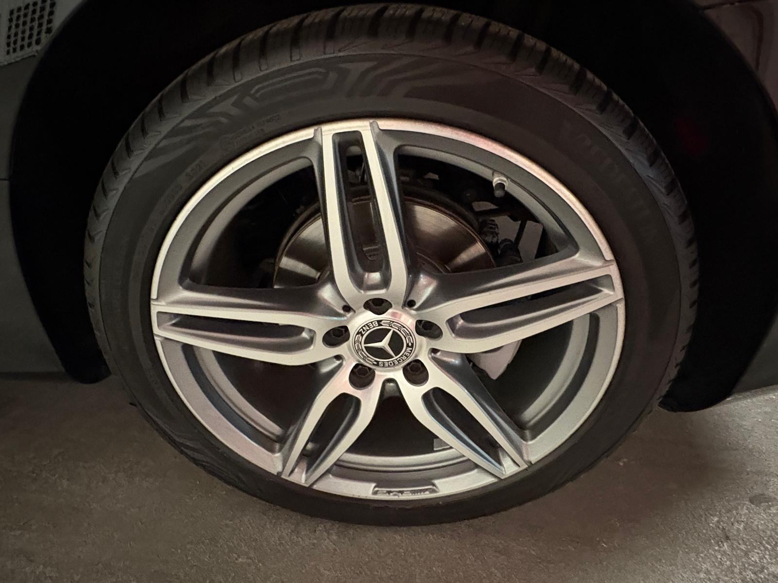 Mercedes-Benz E-klasa Cabrio 220 D 4 maticKARTICE-ZAMJENA, fotografija 11