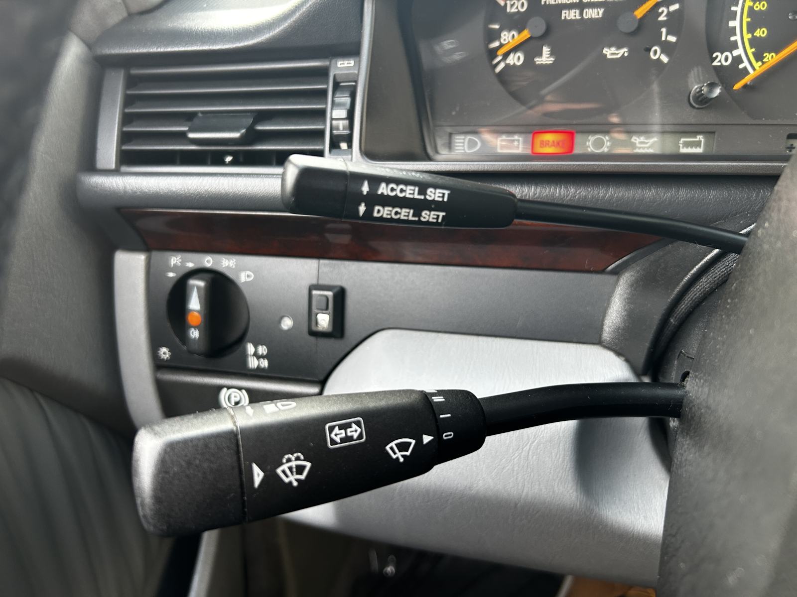 Mercedes-Benz E-klasa Cabrio 320 automatik, fotografija 14