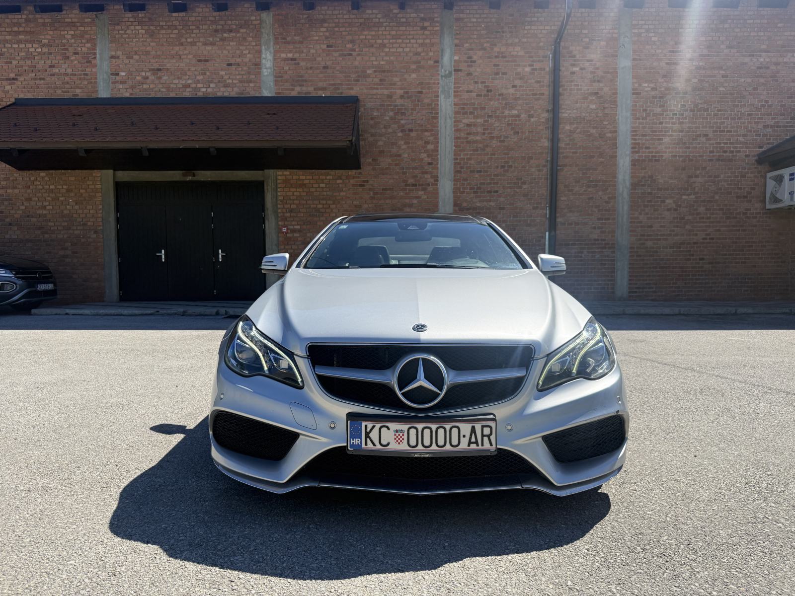 Mercedes-Benz E-klasa Coupe 220 CDI AMG PANO REG 7/27, fotografija 8