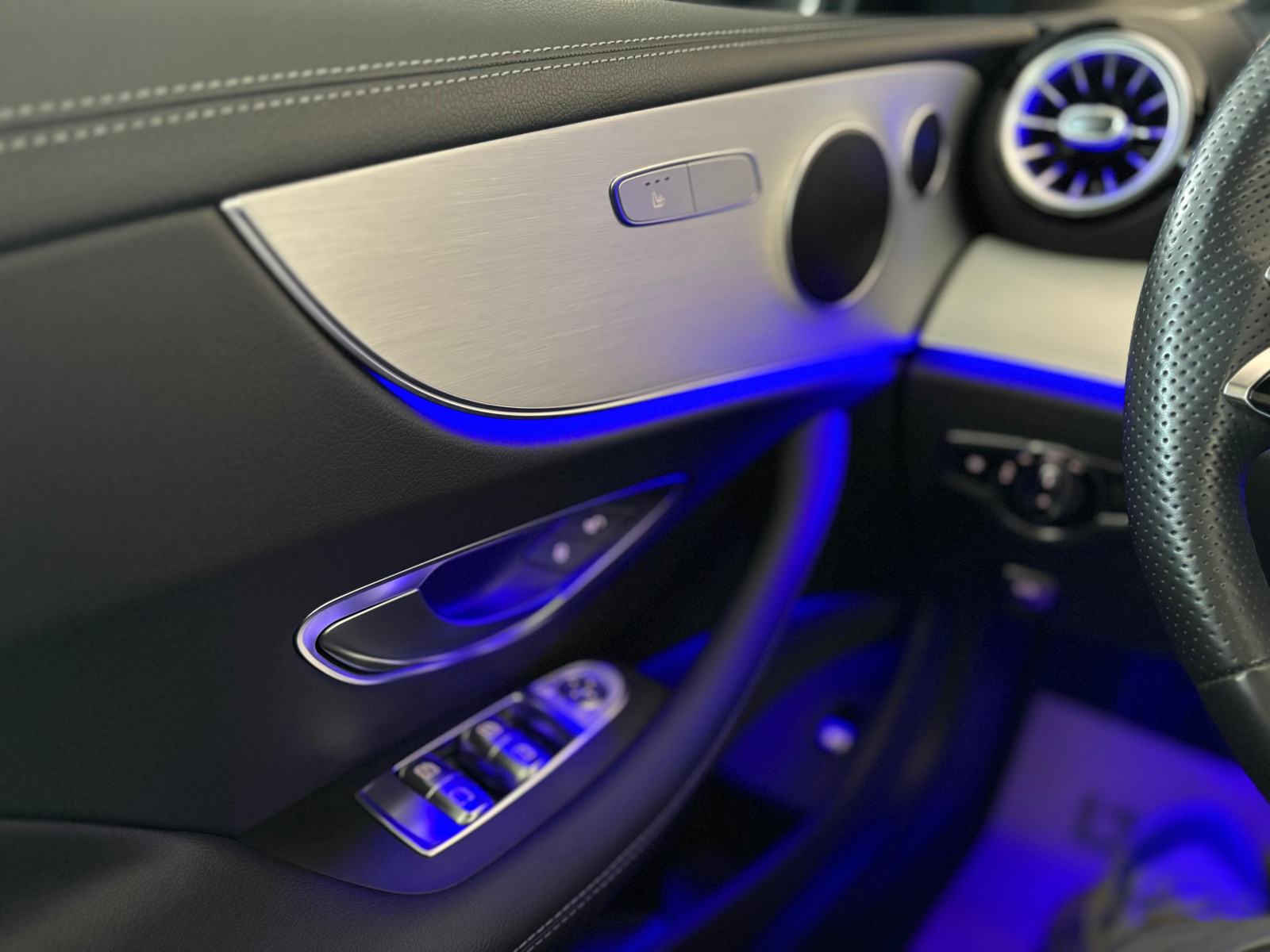 Mercedes-Benz E-klasa Coupe 220 d automatik, fotografija 15