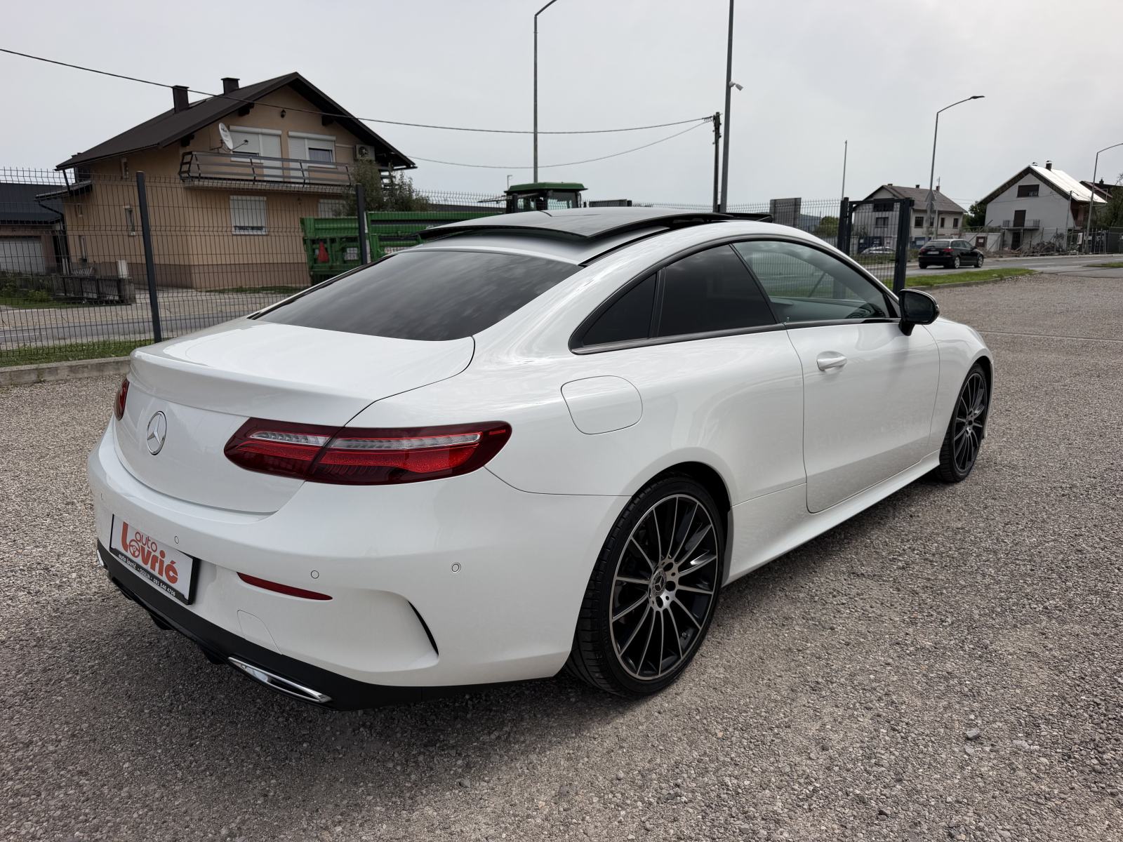 Mercedes-Benz E-klasa Coupe 220d AMG -PANORAMA - BURMESTER - GARANCIJA, fotografija 2