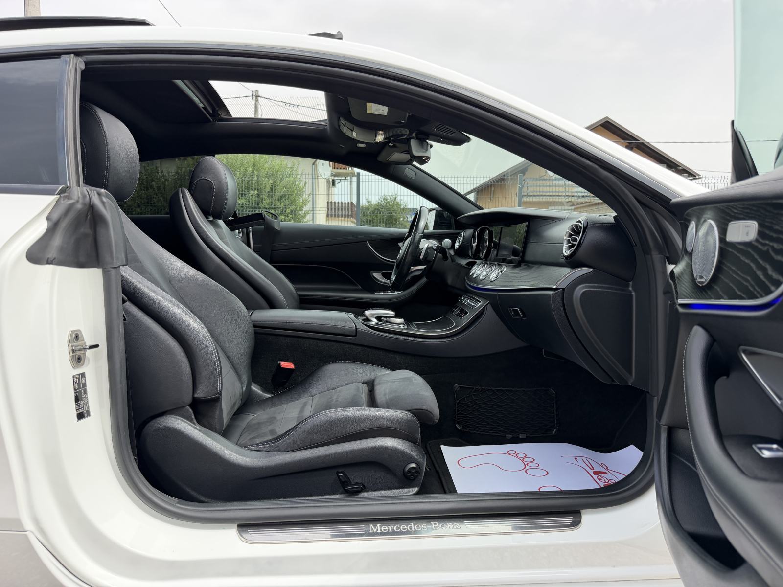 Mercedes-Benz E-klasa Coupe 220d AMG -PANORAMA - BURMESTER - GARANCIJA, fotografija 13