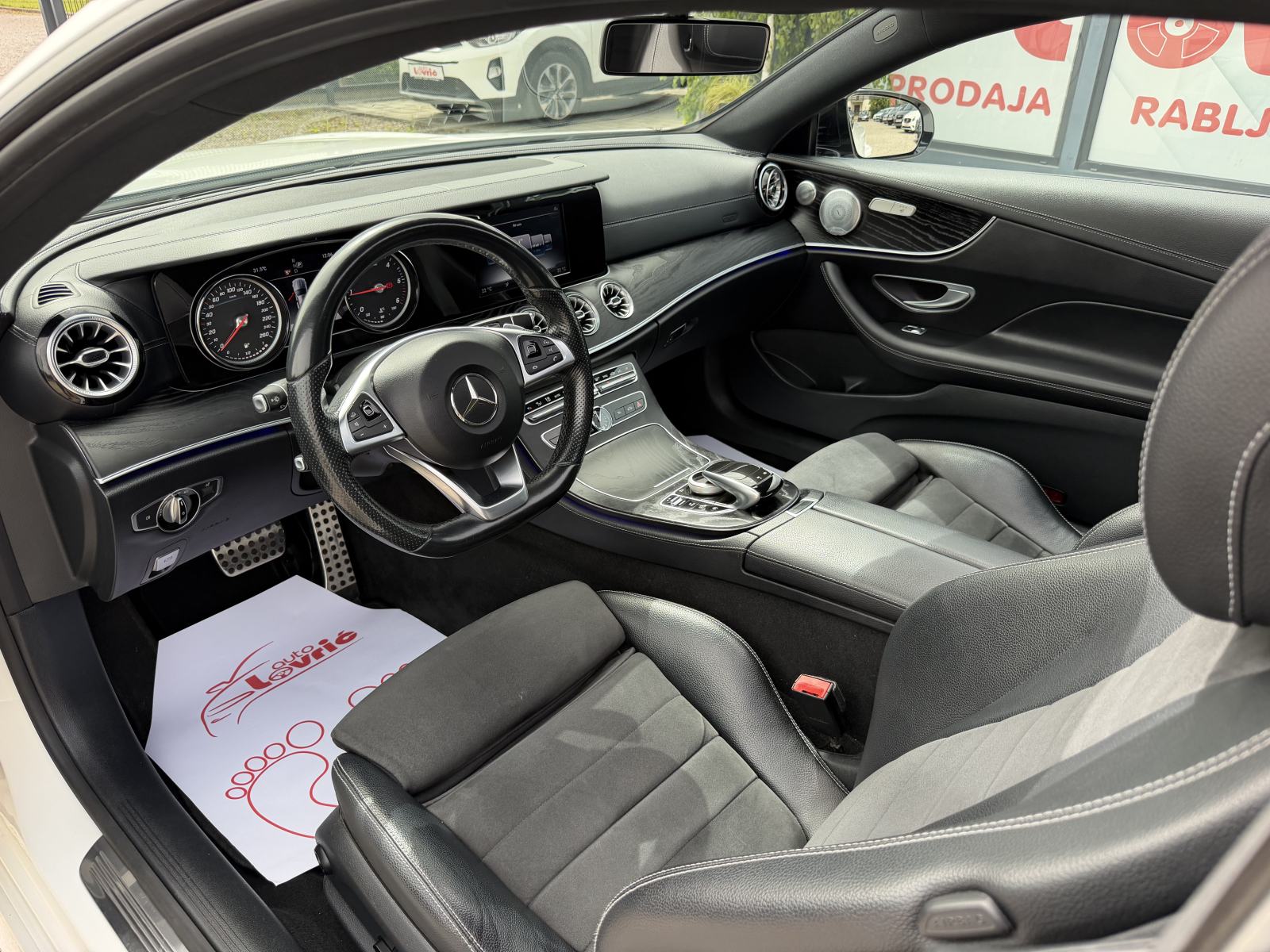Mercedes-Benz E-klasa Coupe 220d AMG -PANORAMA - BURMESTER - GARANCIJA, fotografija 9