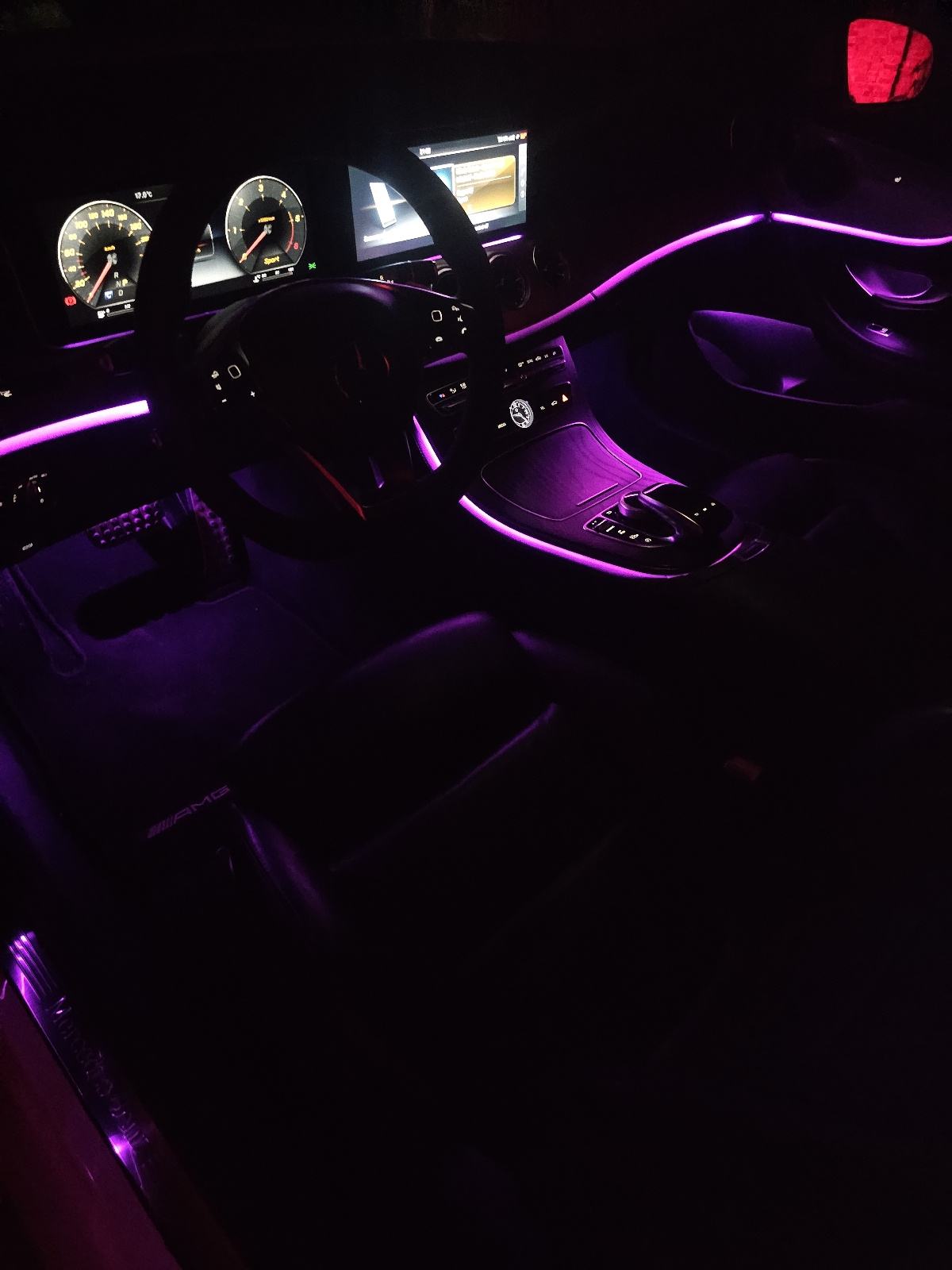 Mercedes-Benz E-klasa Coupe 220d AMG LINE 2017, fotografija 9