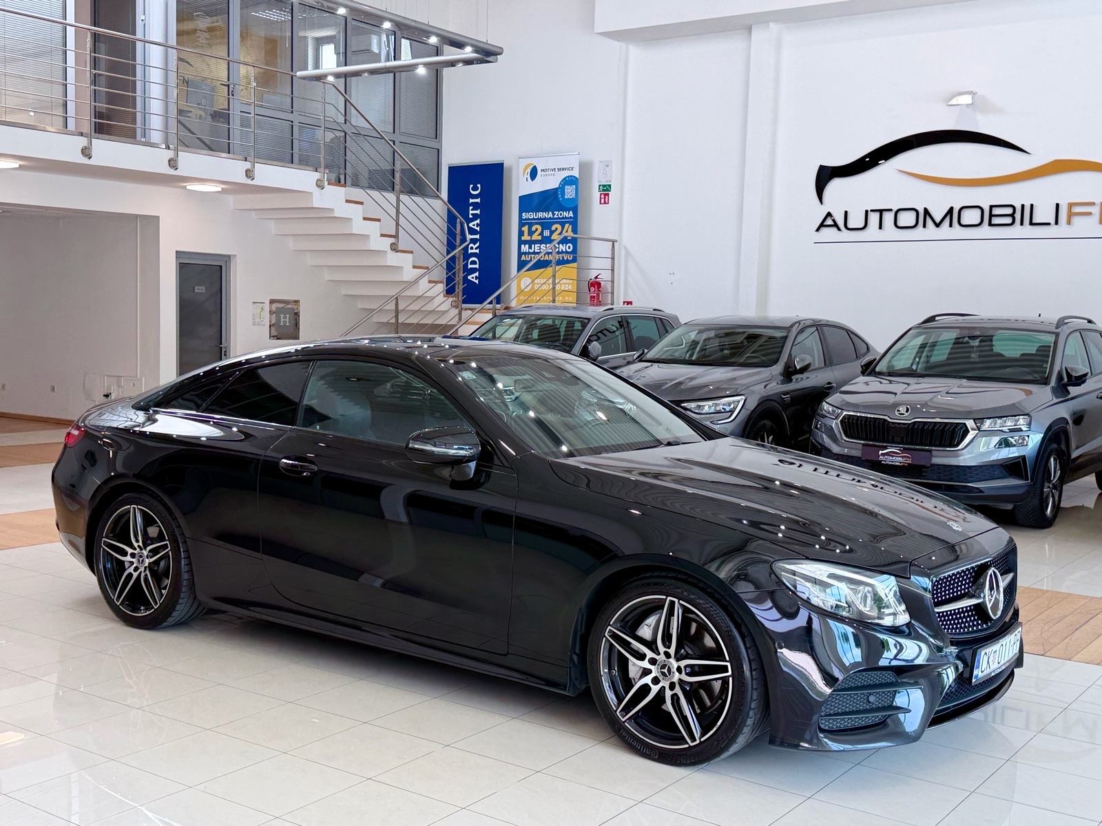 Mercedes-Benz E 220d Coupe | AMG | MULTIBEAM | BURMESTER | KAMERA |, fotografija 11