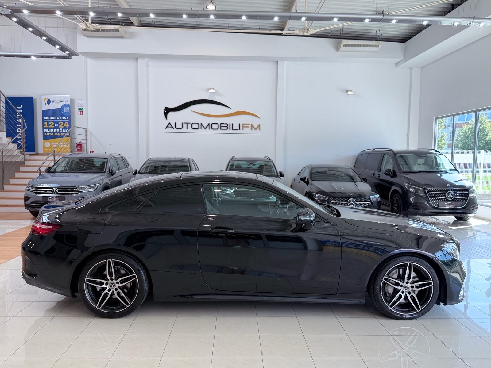 Mercedes-Benz E 220d Coupe | AMG | MULTIBEAM | BURMESTER | KAMERA |, fotografija 10