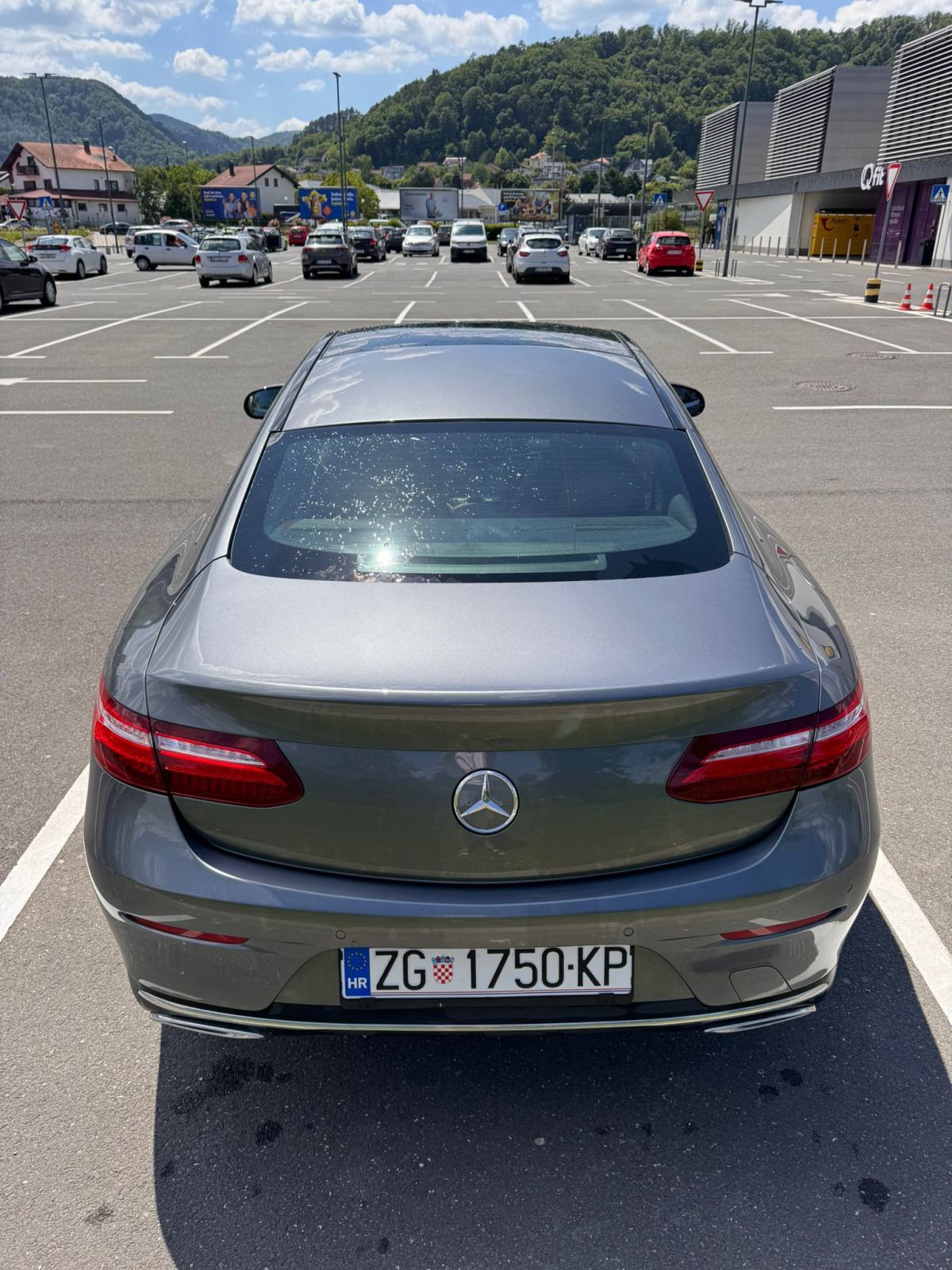 Mercedes-Benz E-klasa Coupe 220d 2019 servisna knjiga, panorama, fotografija 15