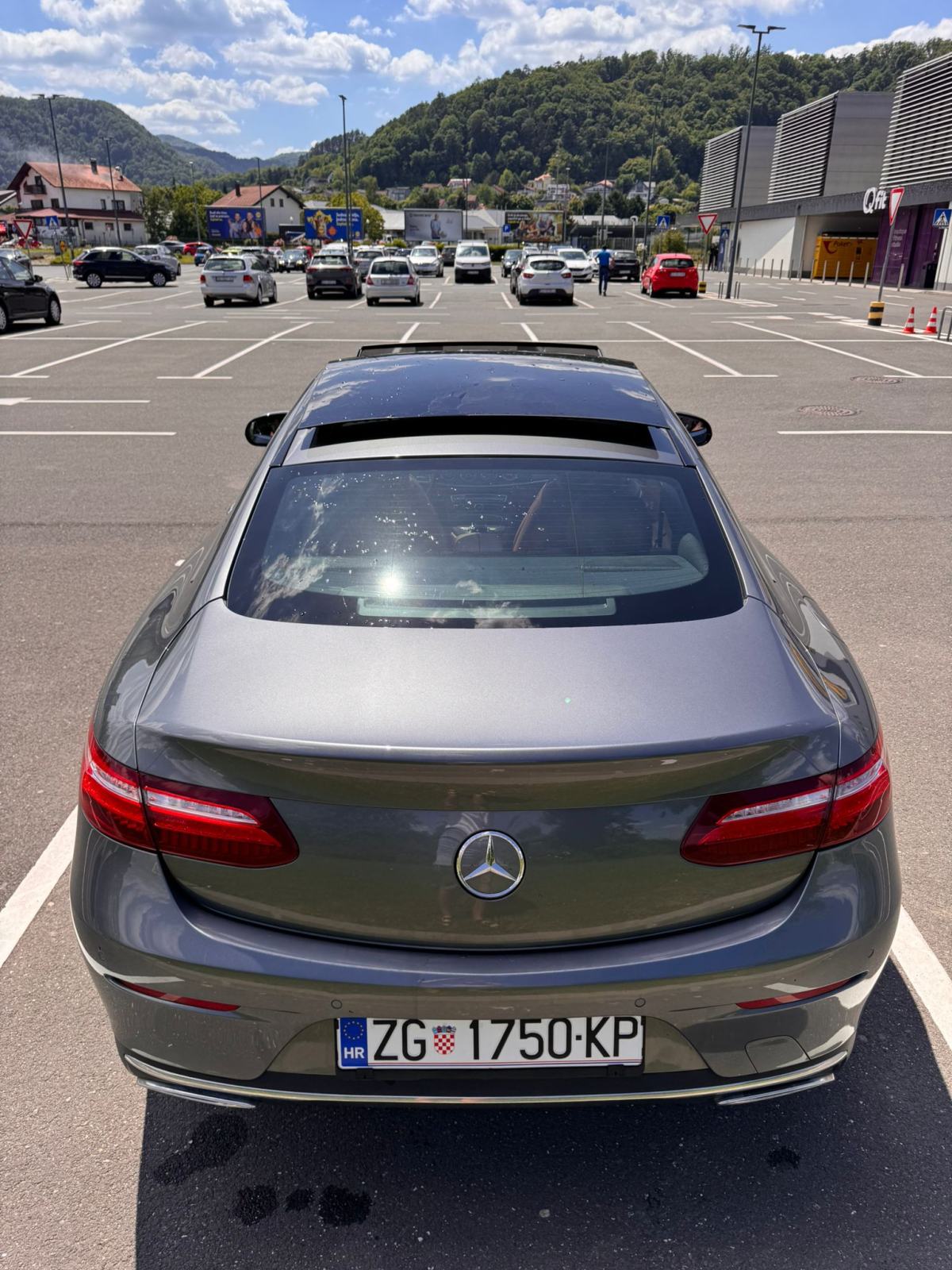 Mercedes-Benz E-klasa Coupe 220d 2019 servisna knjiga, panorama, fotografija 7