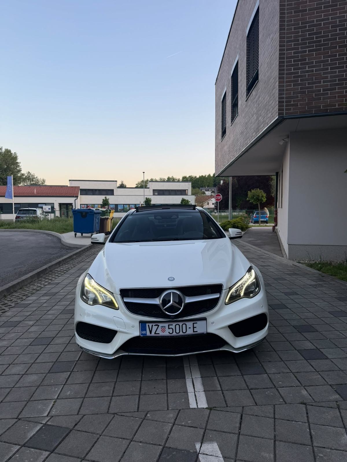 Mercedes-Benz E-klasa Coupe 500 automatik, fotografija 6