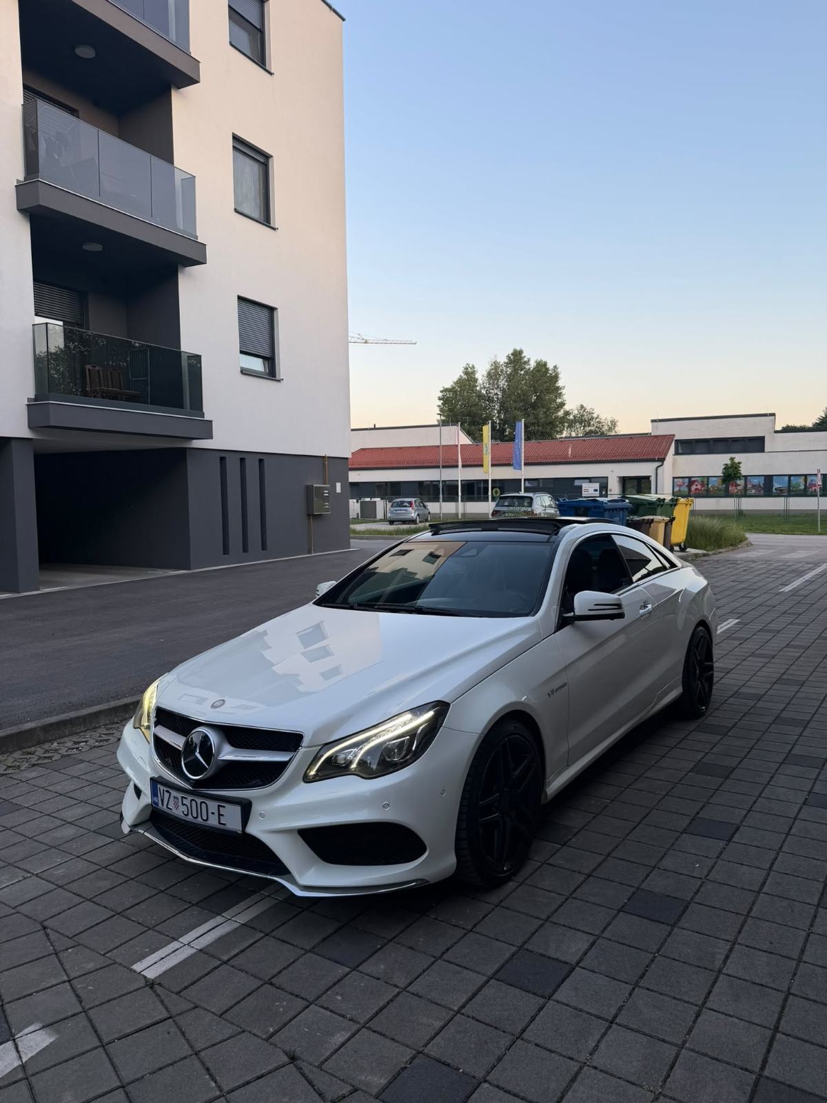 Mercedes-Benz E-klasa Coupe 500 automatik, fotografija 12