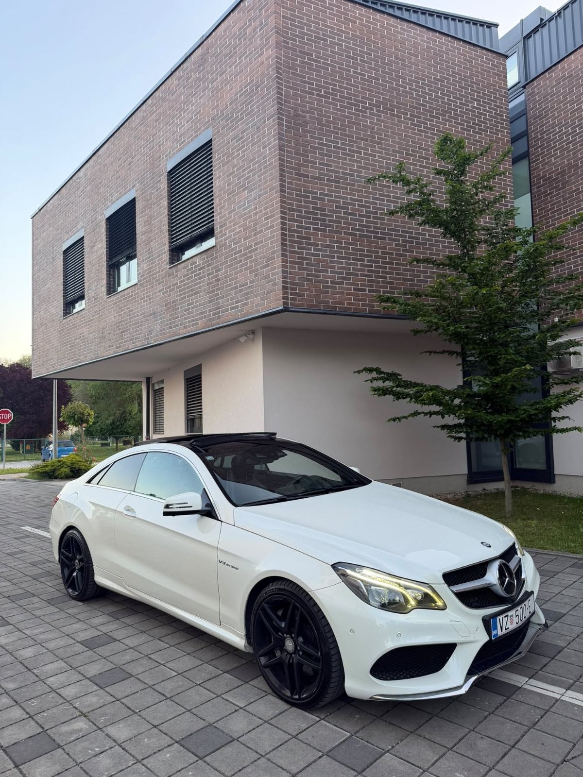 Mercedes-Benz E-klasa Coupe 500 automatik, fotografija 7
