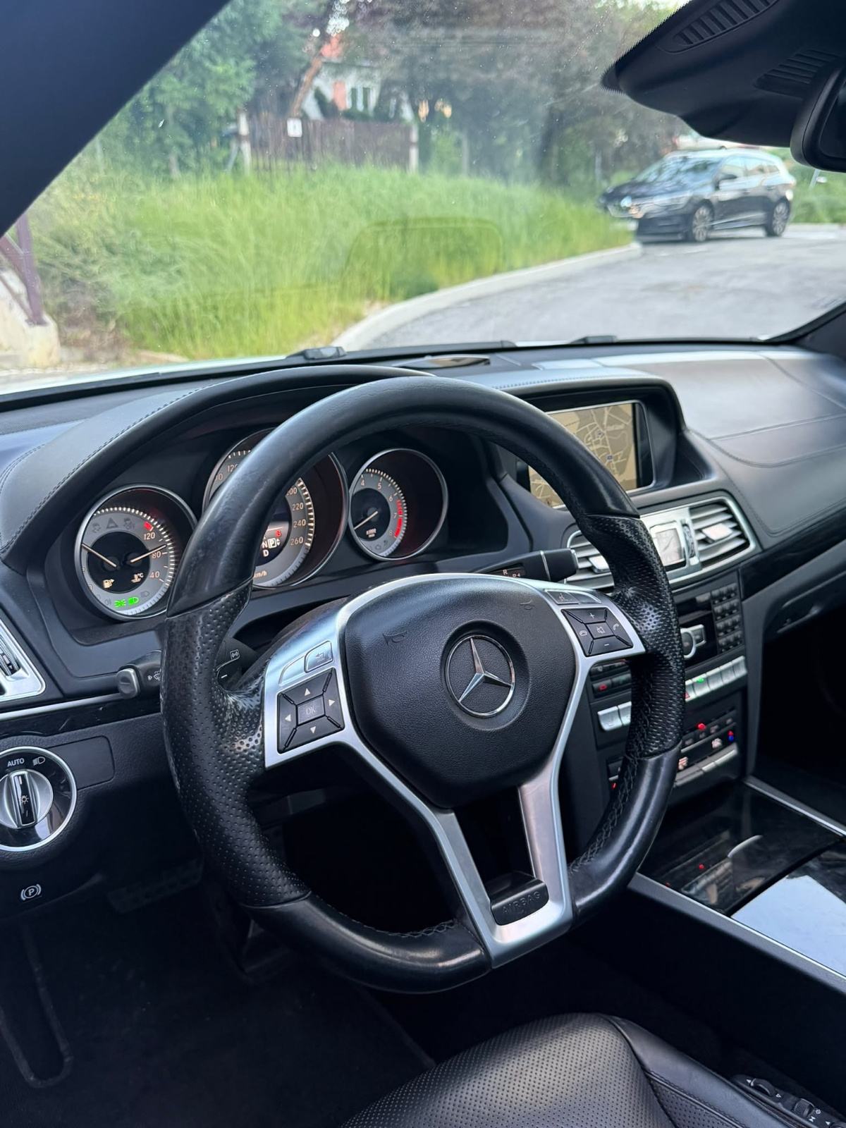 Mercedes-Benz E-klasa Coupe 500 automatik, fotografija 17