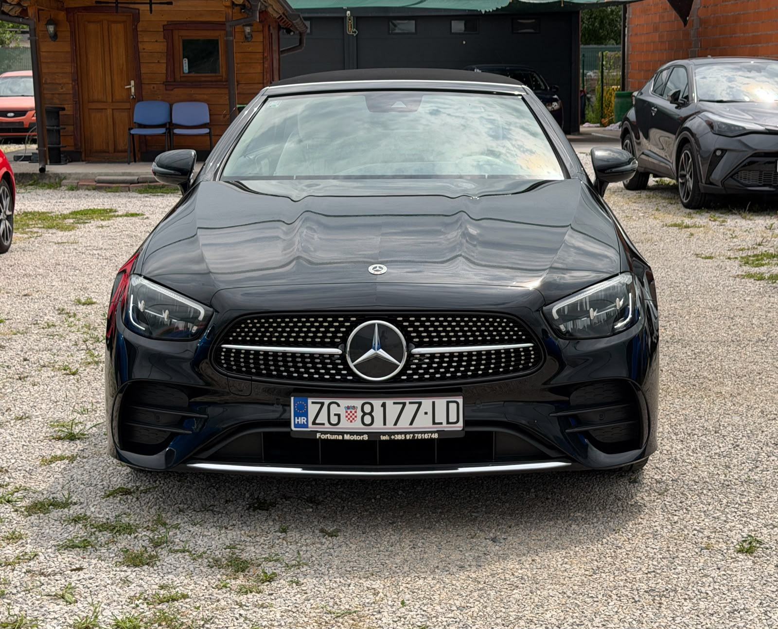 MERCEDES-BENZ E 220d * CABRIO * AMG * FULL OPREMA *, pogled izvana - slika 2
