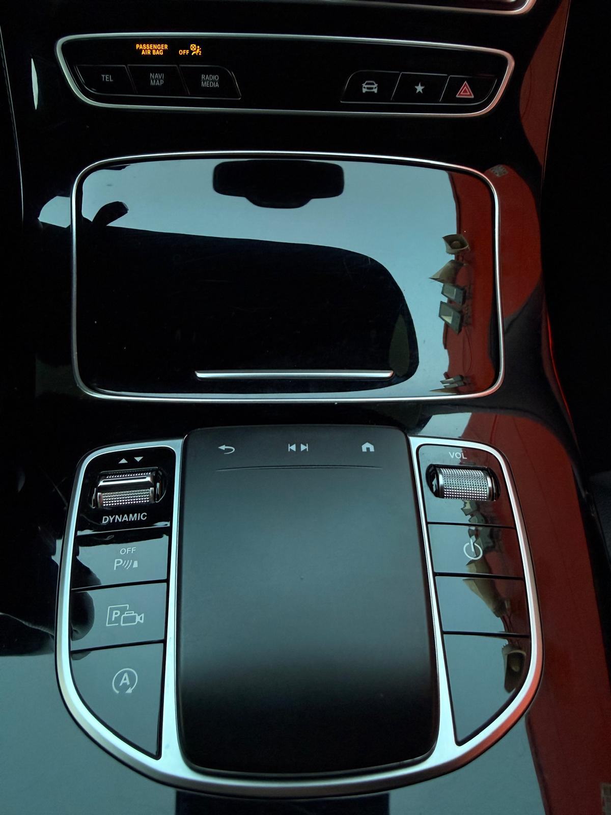 Mercedes E 220d AMG redizajn - HR auto - Multibeam, ACC, 360,Burmester, fotografija 7