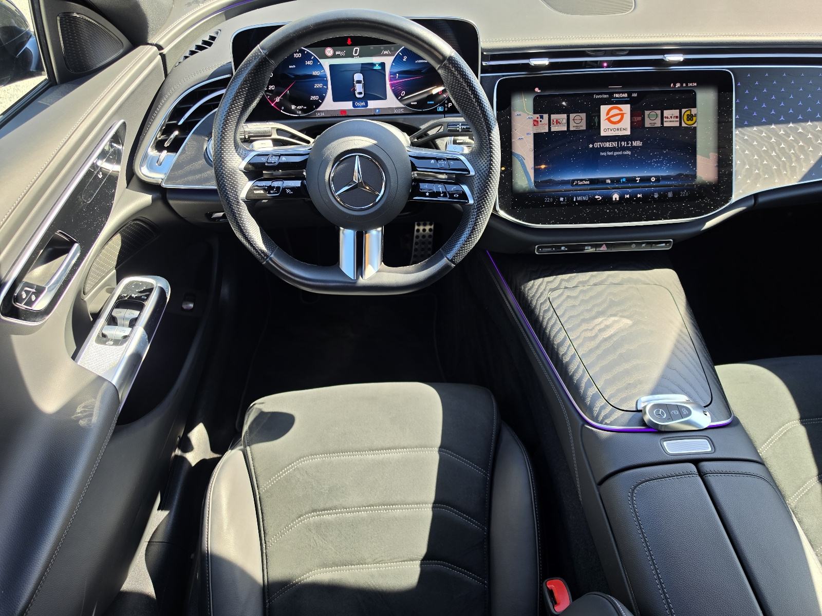 Mercedes-Benz E-klasa E 220 D 63TKM,SERV,NAVI,MATRIX,ALU.20",NIGHT,AMG, fotografija 9
