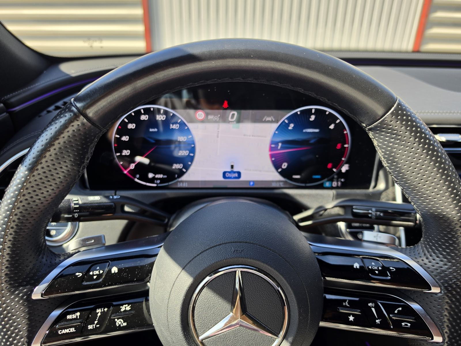 Mercedes-Benz E-klasa E 220 D 63TKM,SERV,NAVI,MATRIX,ALU.20",NIGHT,AMG, fotografija 10
