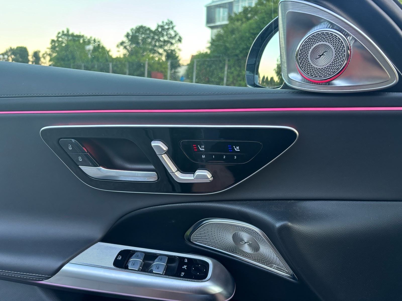 Mercedes-Benz E-klasa E 220d AMG, fotografija 15