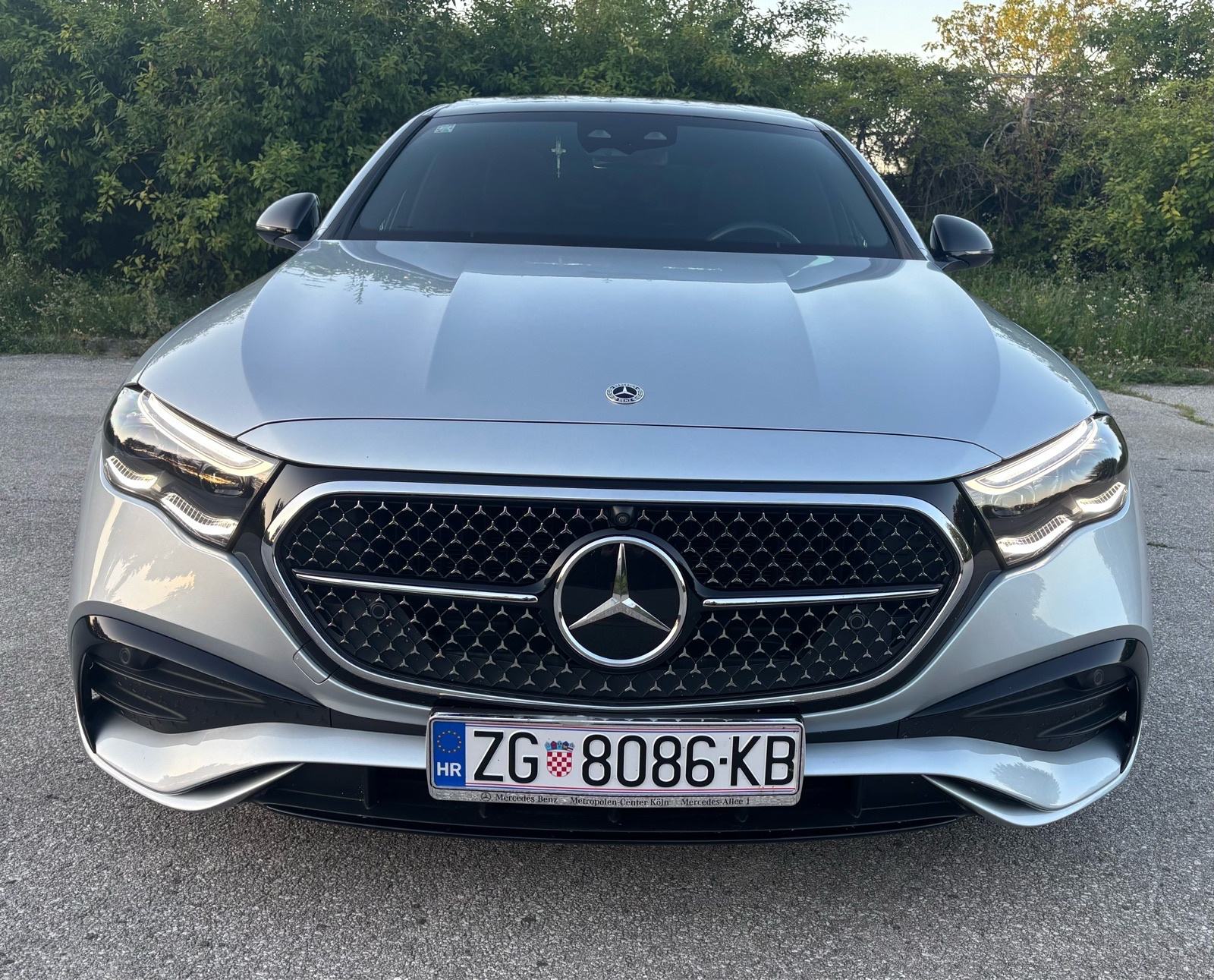 Mercedes-Benz E-klasa E 220d AMG, fotografija 5