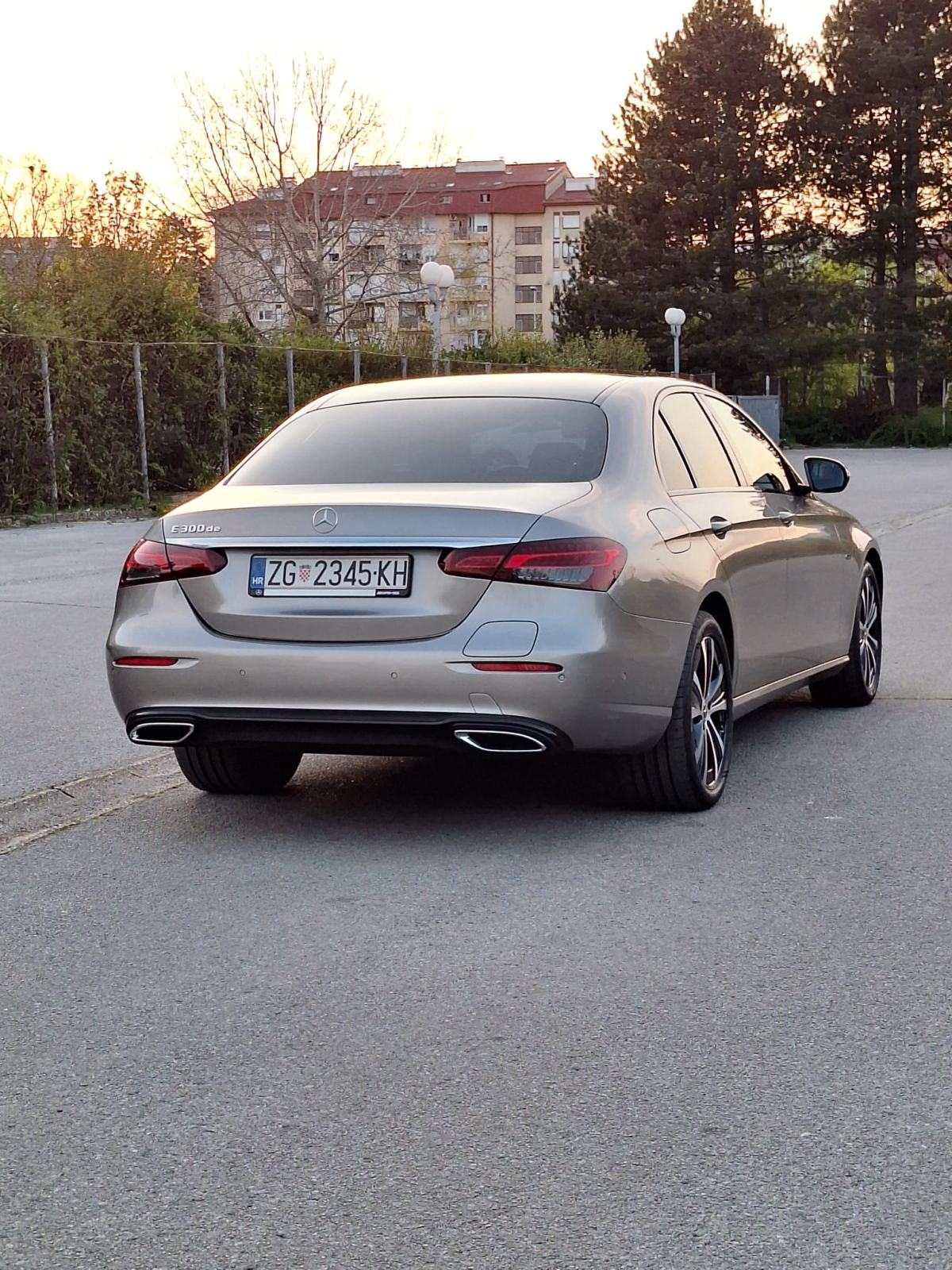 Mercedes e300de 2021*Night paket*Multibeam*Panorama*2 god garancija, fotografija 6