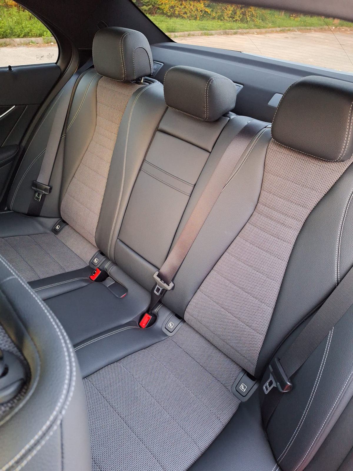 Mercedes e300de 2021*Night paket*Multibeam*Panorama*2 god garancija, fotografija 12