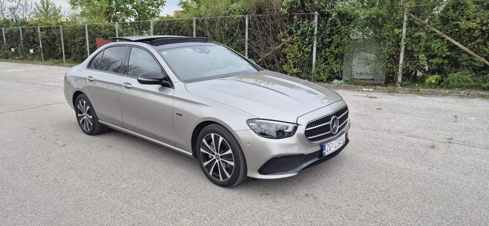 Mercedes e300de 2021*Night paket*Multibeam*Panorama*2 god garancija, fotografija 2