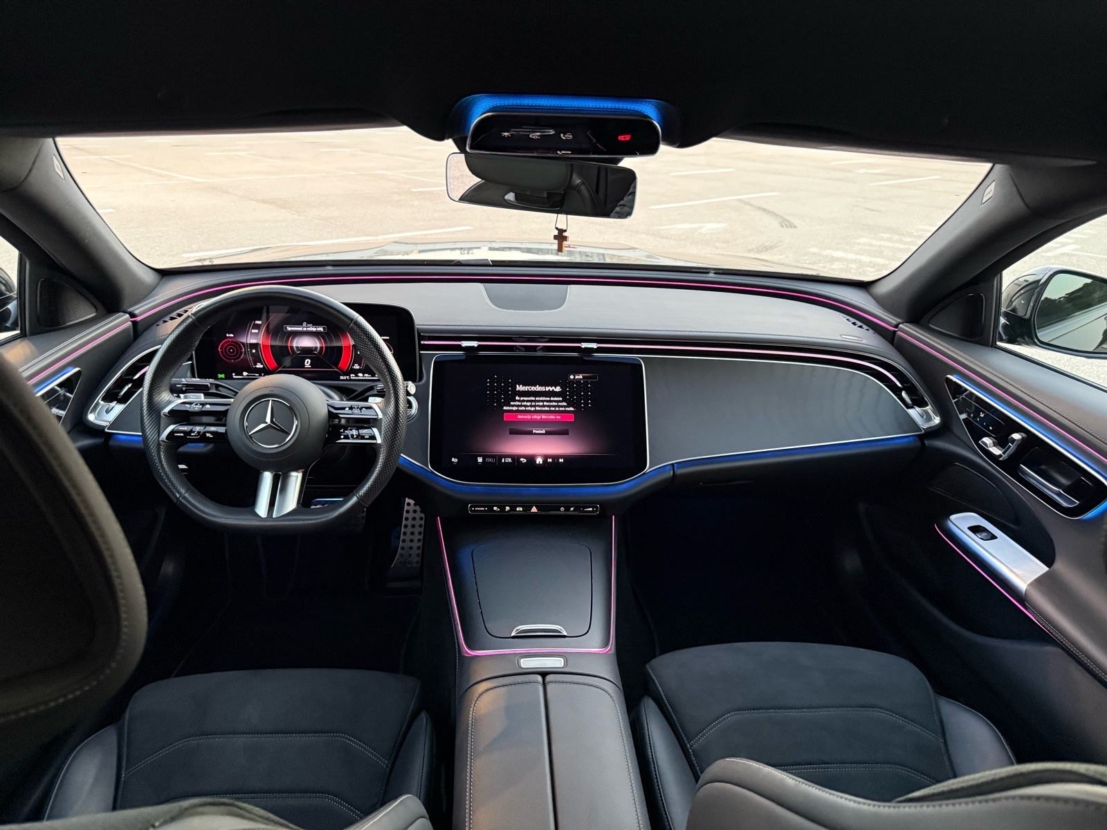 Mercedes-Benz E-klasa E 300 DE 4MATIC AMG, fotografija 14