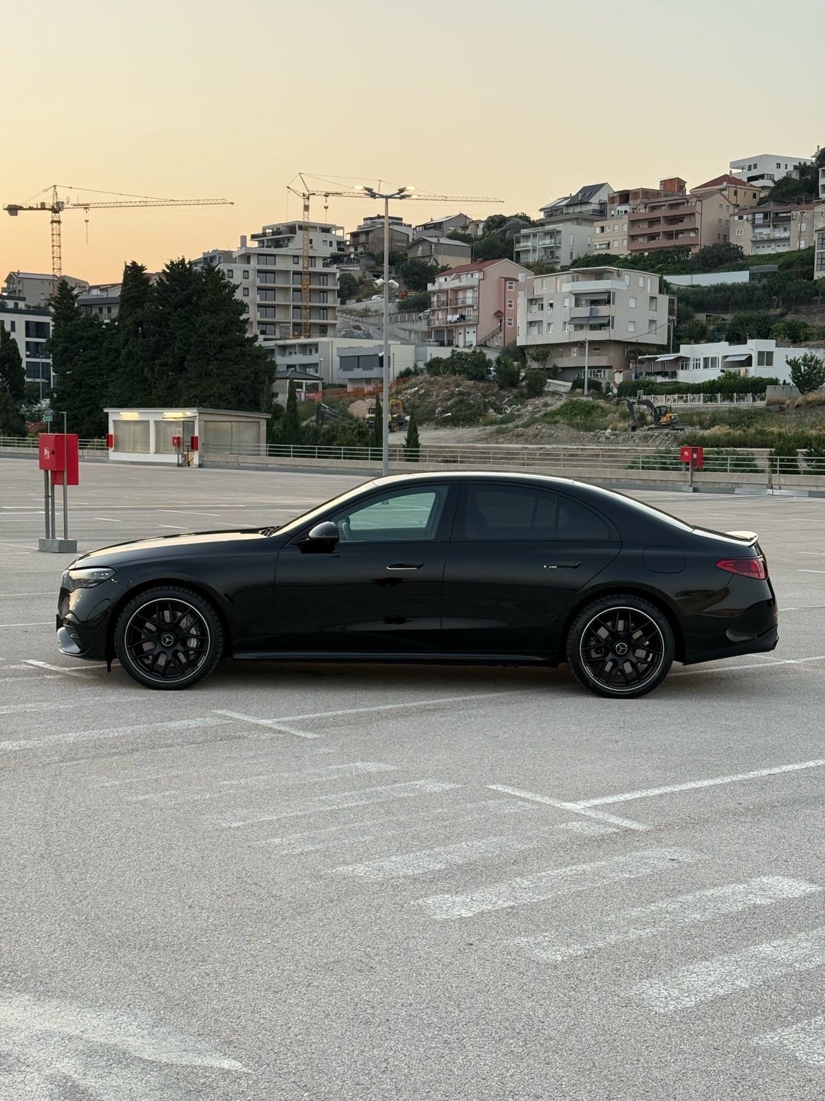 Mercedes-Benz E-klasa E 300 DE 4MATIC AMG, fotografija 6