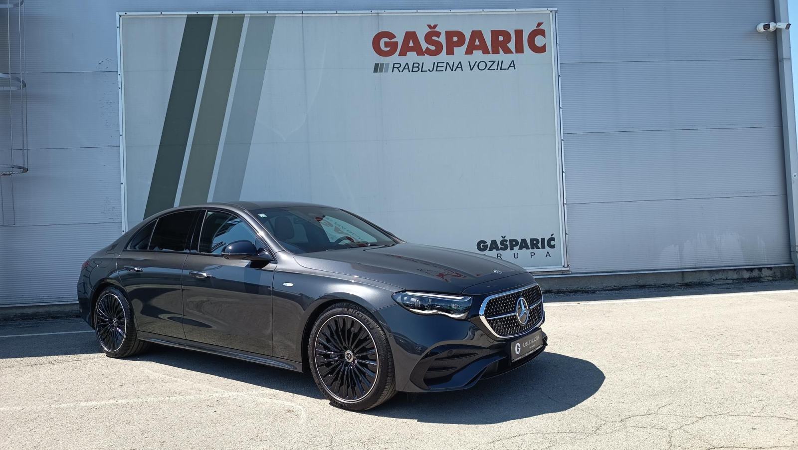 Mercedes-Benz E-klasa E 300 e AMG, pogled izvana - slika 2