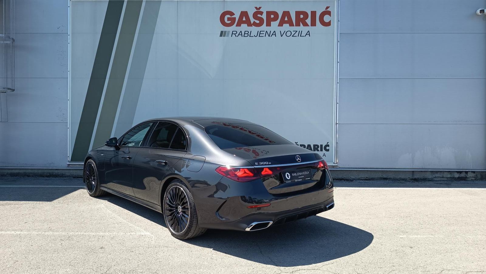Mercedes-Benz E-klasa E 300 e AMG, pogled izvana - slika 3