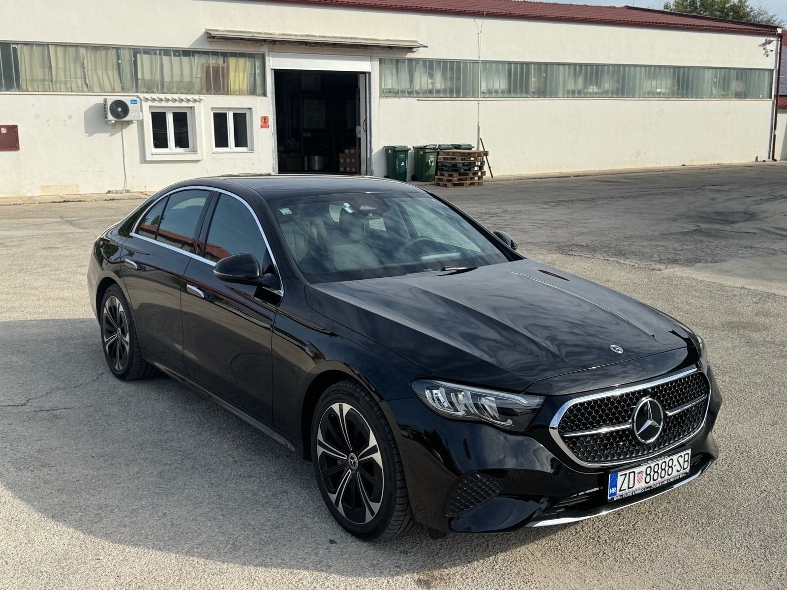 Mercedes-Benz E-klasa E-Hybrid automatik, fotografija 2